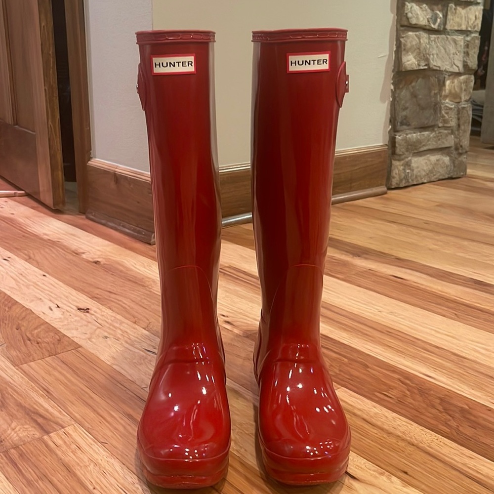 Hunter Rain Boots - lightly used
